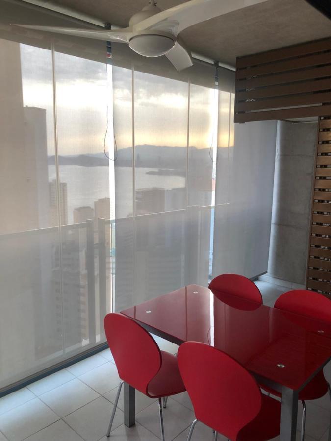 Апартаменты Milan Soria Luxury Mirador Бенидорм Экстерьер фото